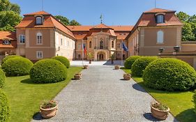 Hotel Zamek Stirin